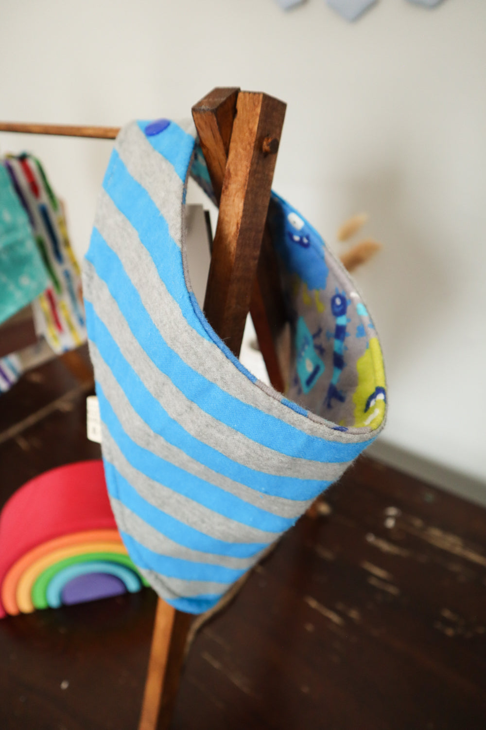 Reversible & Adjustable Flannel Bibs