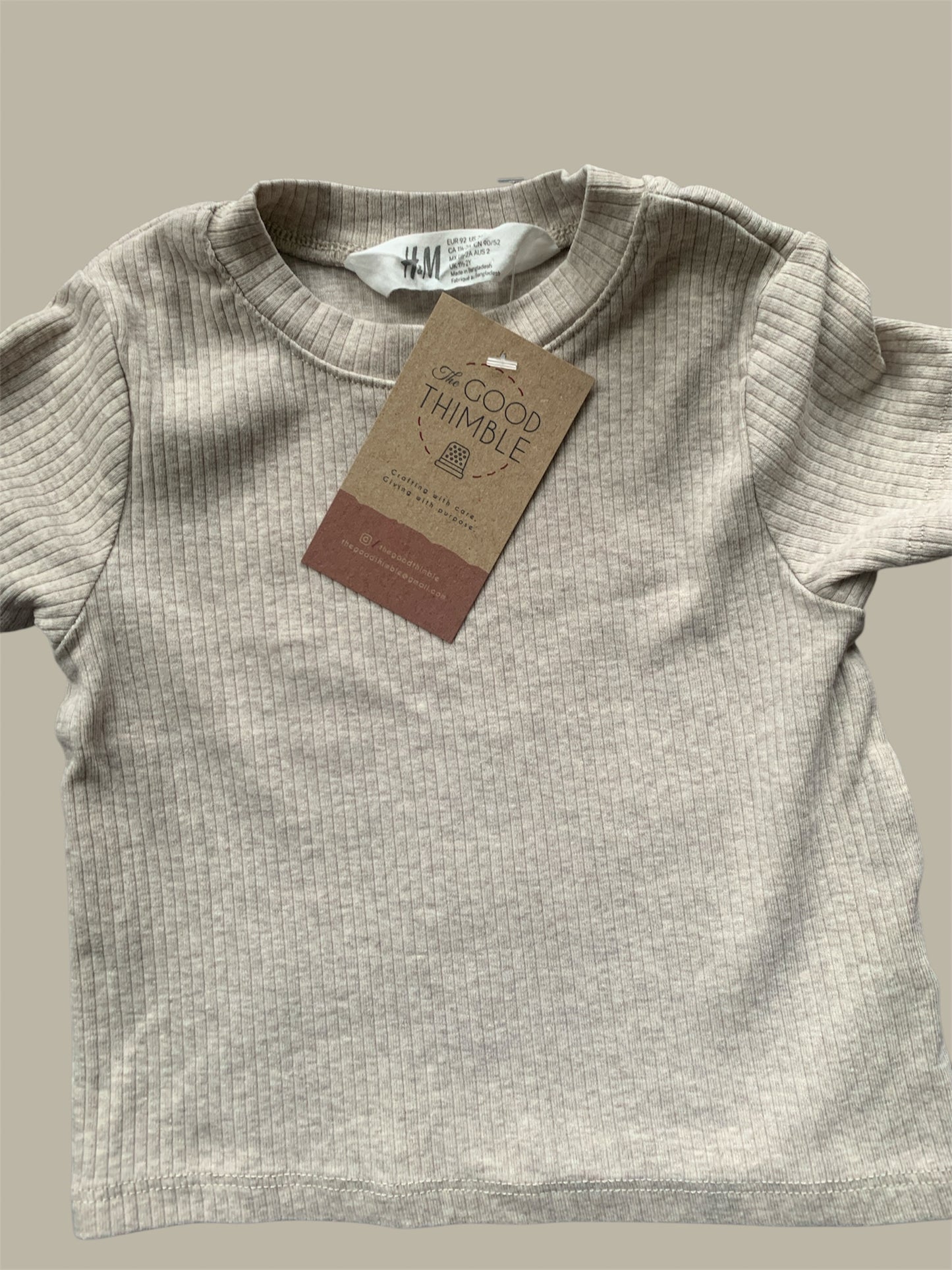 Sandy Grey ribbed H&MT-Shirt (1-2T)