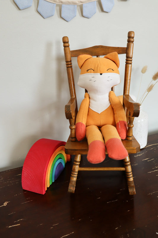 Maple the Fox - Classic Edition (Dark paws, straight ears)