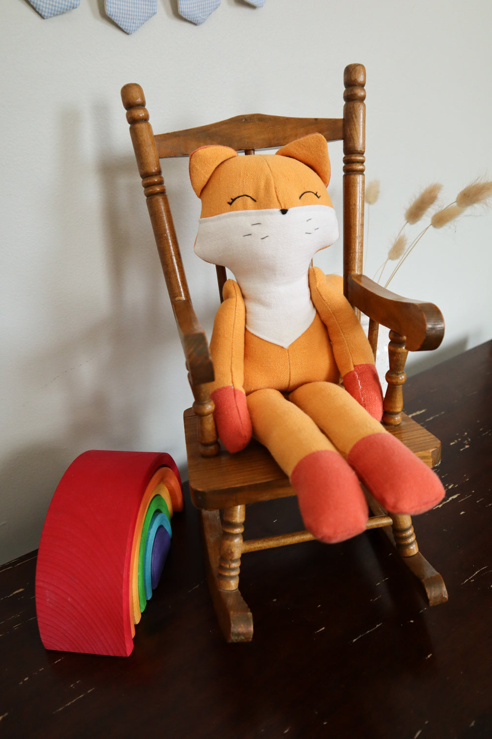 Maple the Fox - Classic Edition (Dark paws, straight ears)