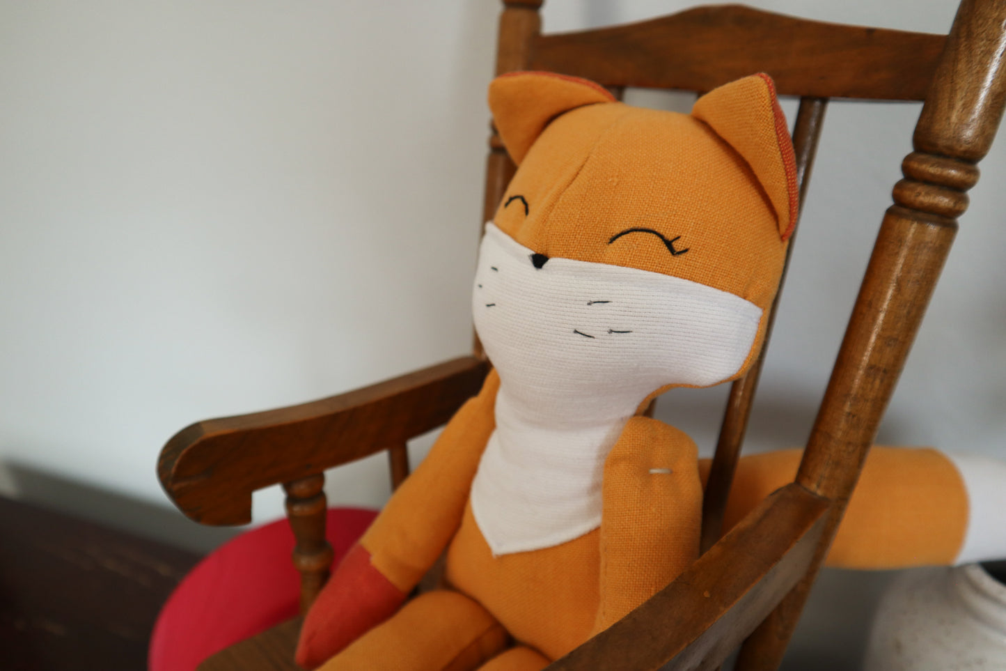 Maple the Fox - Classic Edition (Dark paws, straight ears)